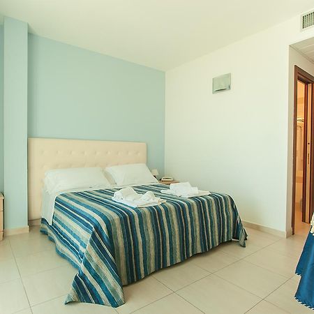 Hotel Riviera Silvi Marina Exteriér fotografie